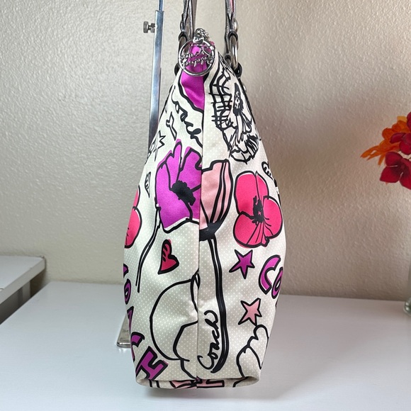 Coach Poppy Floral Tote L1071-16306 - Picture 4 of 11